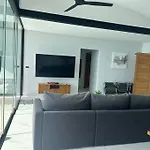 Villa Chaweng Sunrise